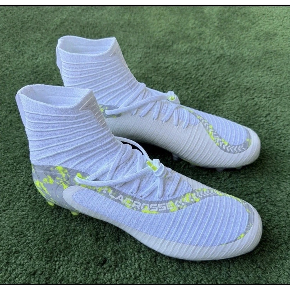 Size 12 Under Armour UA Highlight 2 MC Football/Lacrosse Cleats Men‎ 3028659-100